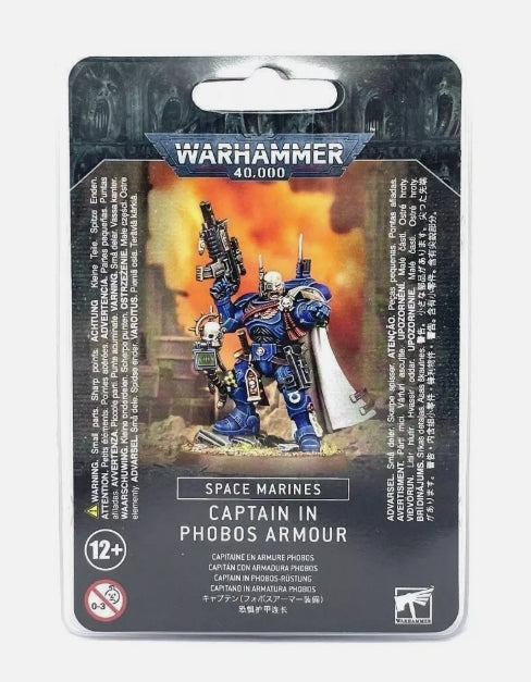 Space Marines Captain in Phobos Armour