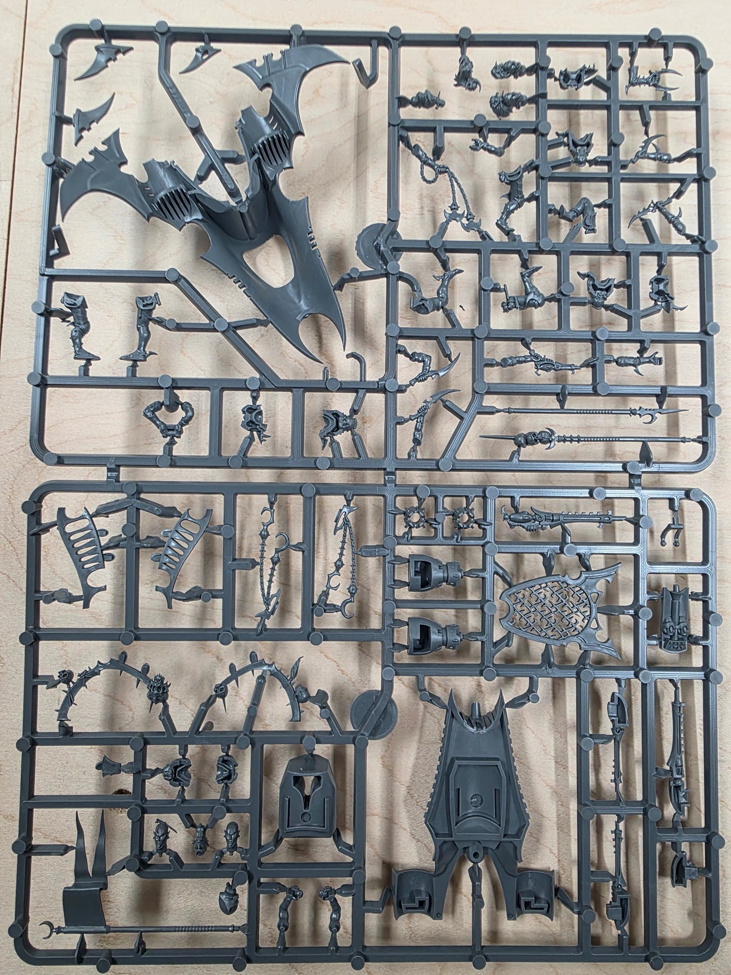 Drukhari Venom New on Sprue NOS Warhammer 40k No Box