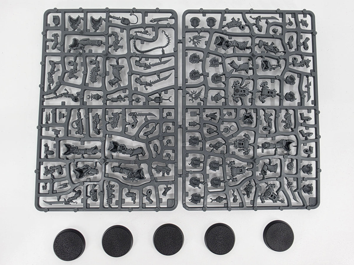 Warhammer 40k Emperor's Children Tormentors / Infractors x5 New on Sprue Slaanesh