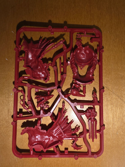 NOS Adeptus Mechanicus Tech Priest Manipulus