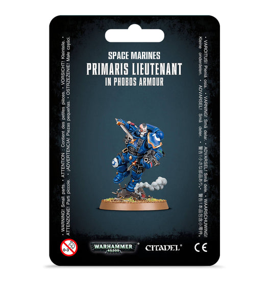 Space Marines Lieutenant in Phobos Armour (Reiver Armour)