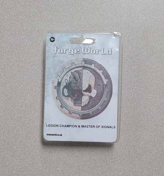 Horus Heresy Legion Champion & Master of Signals Forgeworld OOP